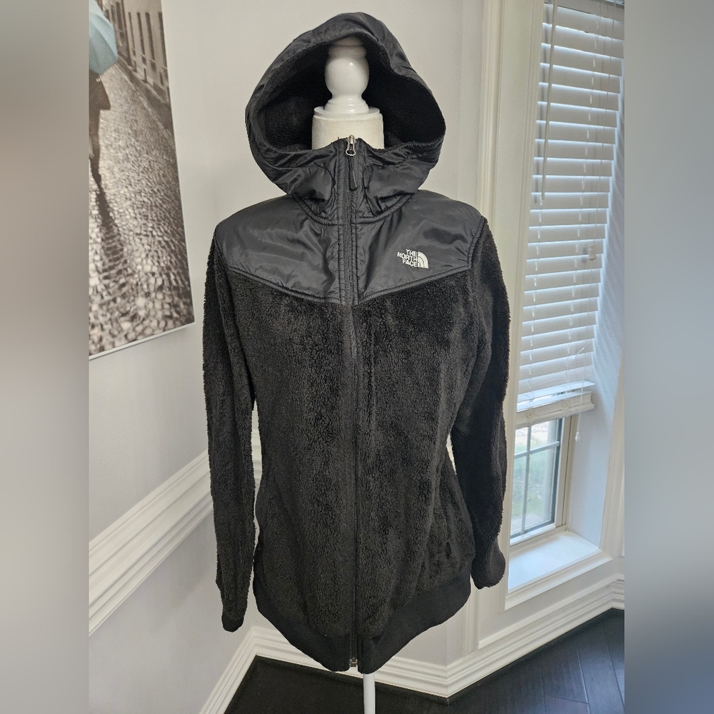 The north face full zip fluffy jacket women's XL.